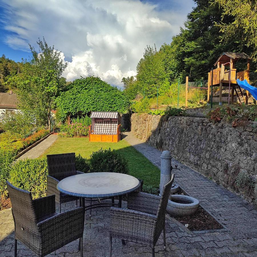 Ferienhaus Am Bach Mit Grossem Garten Deuerling Kültér fotó