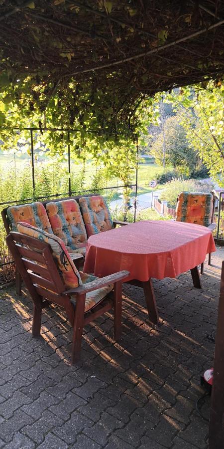 Ferienhaus Am Bach Mit Grossem Garten Deuerling Kültér fotó